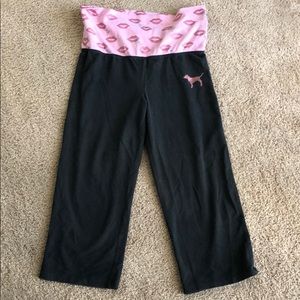 Victoria secrets Capri yoga pants